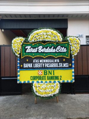Papan Bunga Duka di Sinduadi