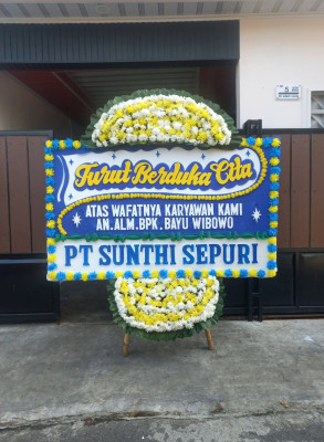 Papan Bunga Duka di Sinduadi