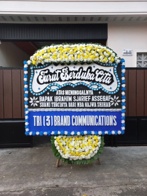 Papan Bunga Duka di Sinduadi